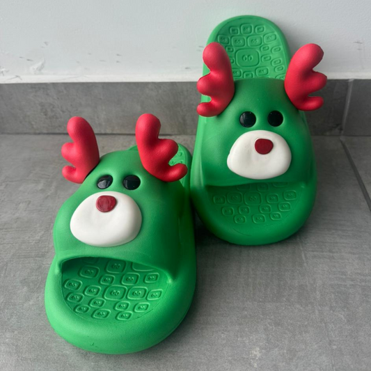Pantuflas Reno Navideño 🫎🎄- COMODIDAD Y DIVERSIÓN PARA TUS PIES
