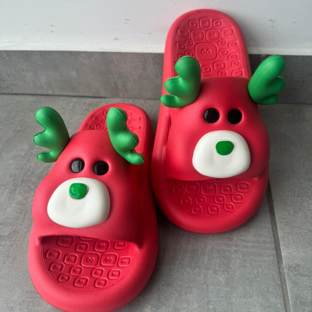 Pantuflas Reno Navideño 🫎🎄- COMODIDAD Y DIVERSIÓN PARA TUS PIES