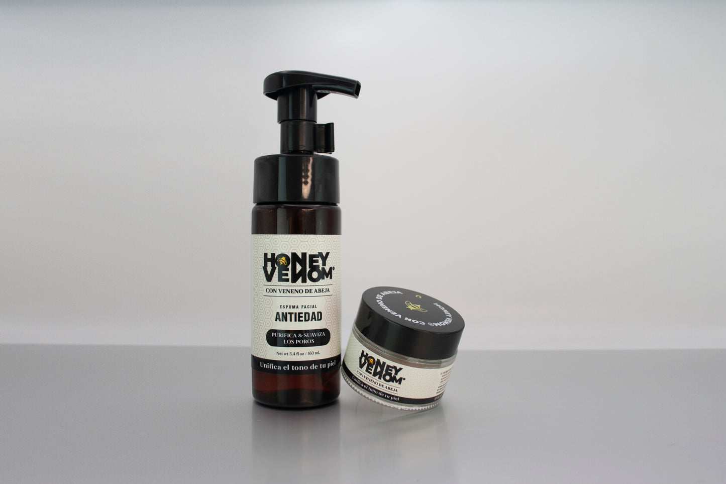 KIT HONEY VENOM ESPUMA ANTIEDAD + SERUM LIFTING TENSOR 🤩- Registros Invima: NSOC00141-20CO y NSOC11780-22CO🔝
